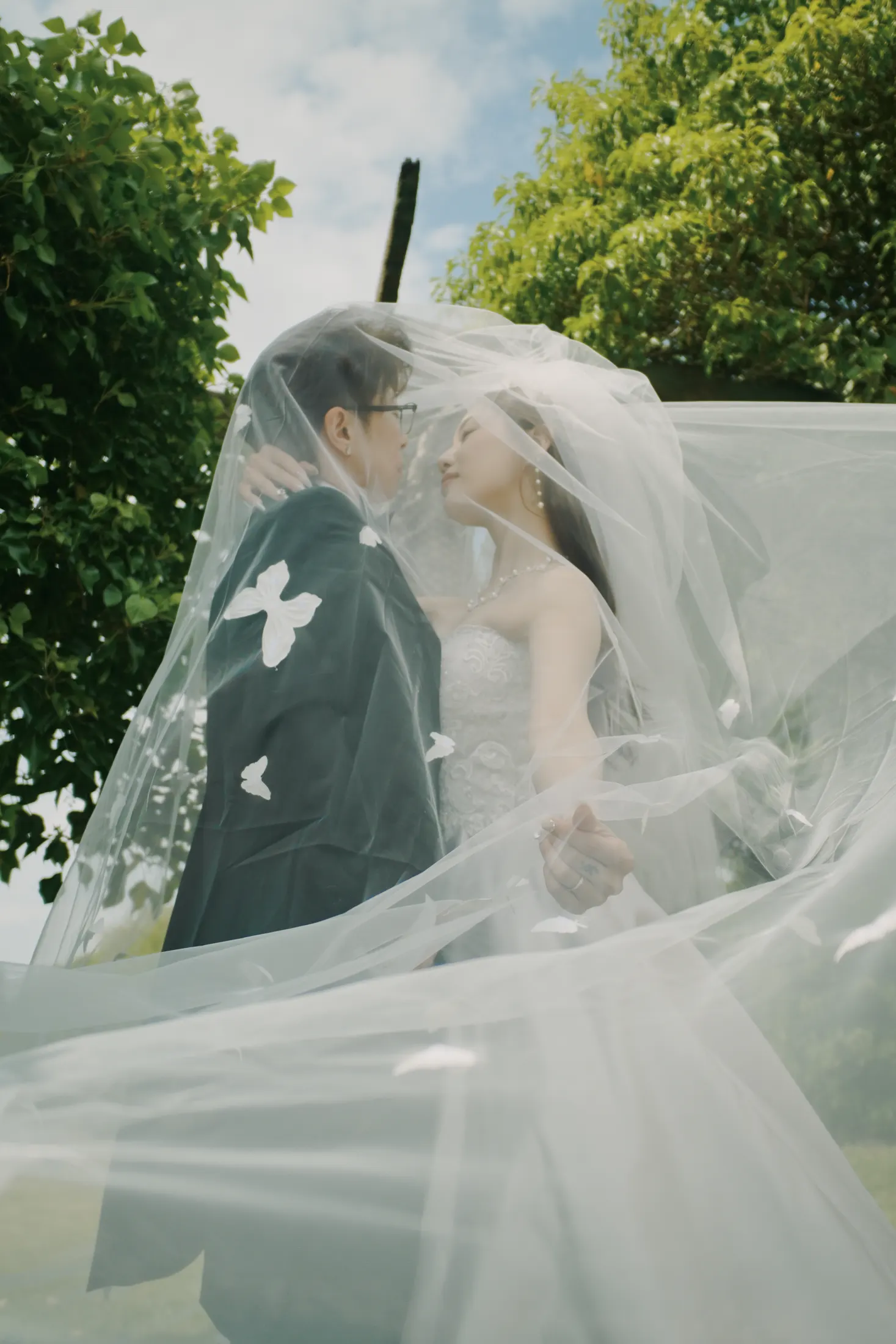 Newlywed portraits in England