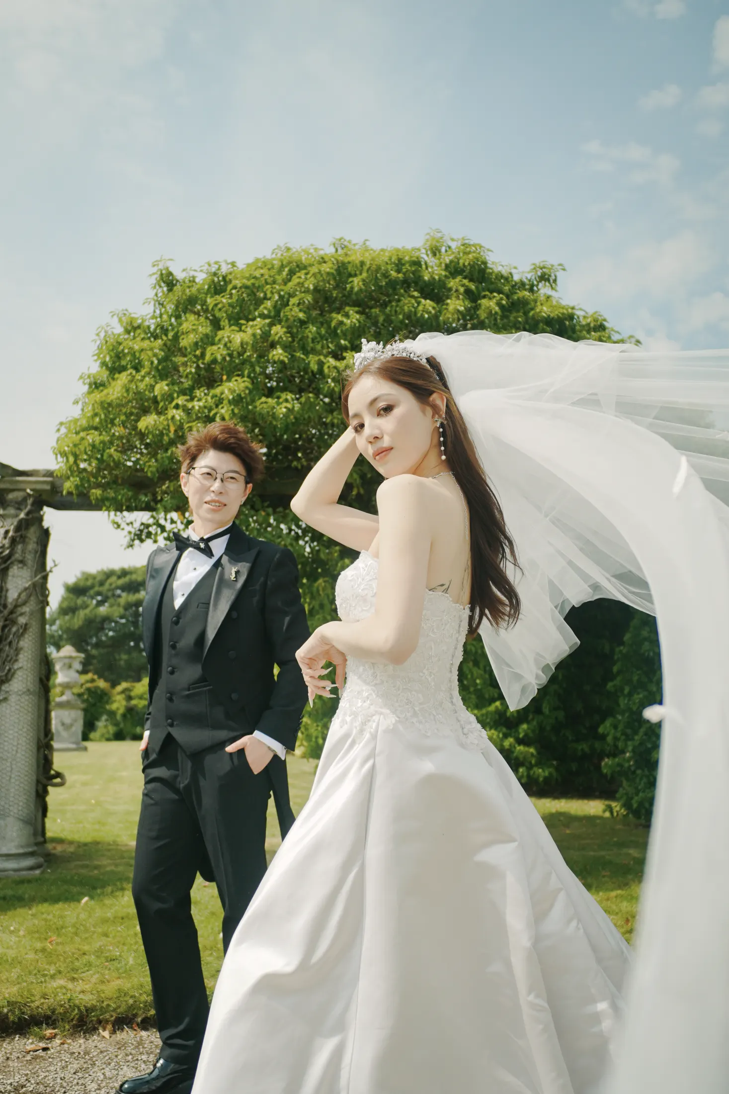 Newlywed portraits in England